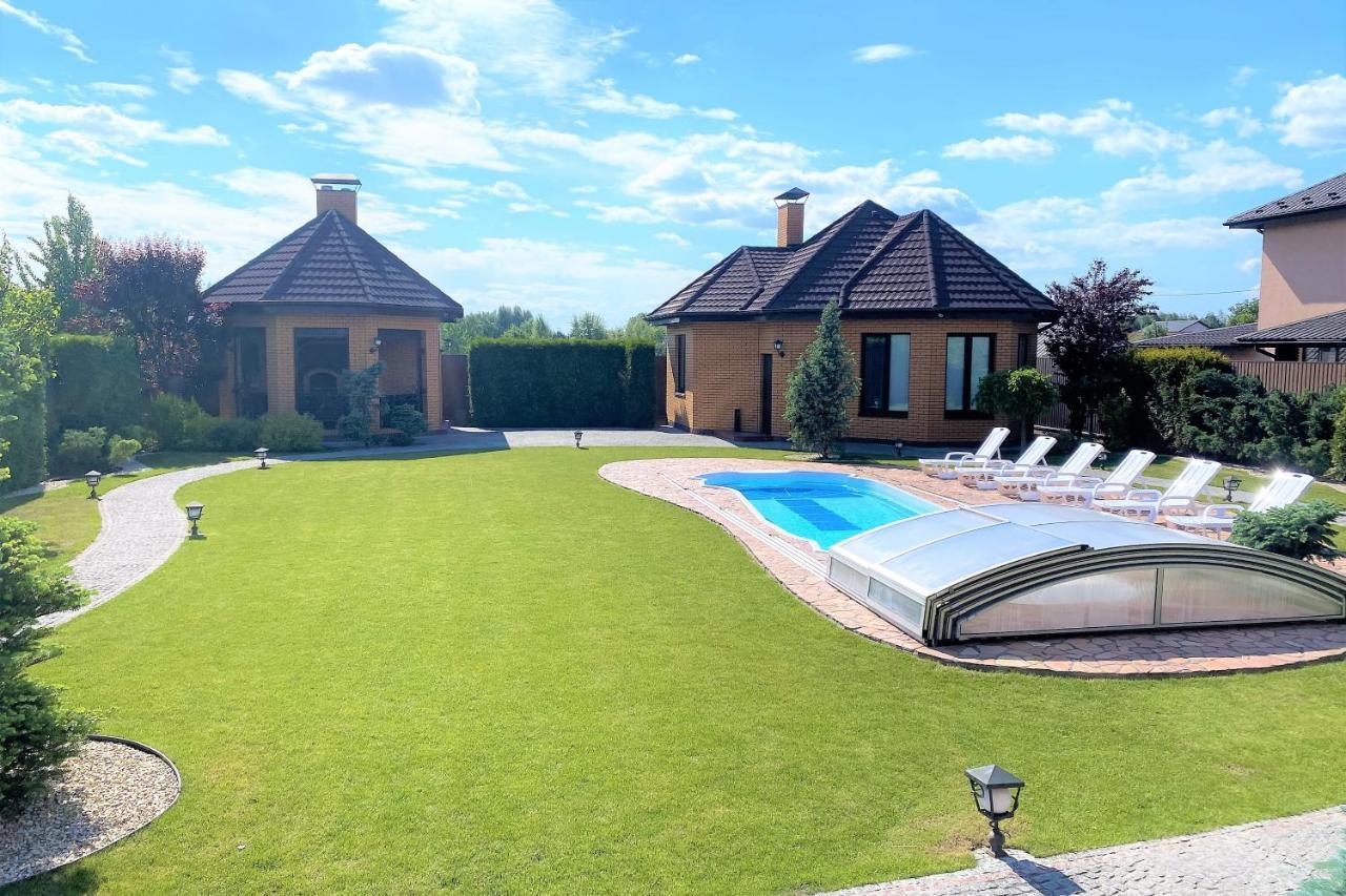 Villa Miliy Dom Myla Exterior photo