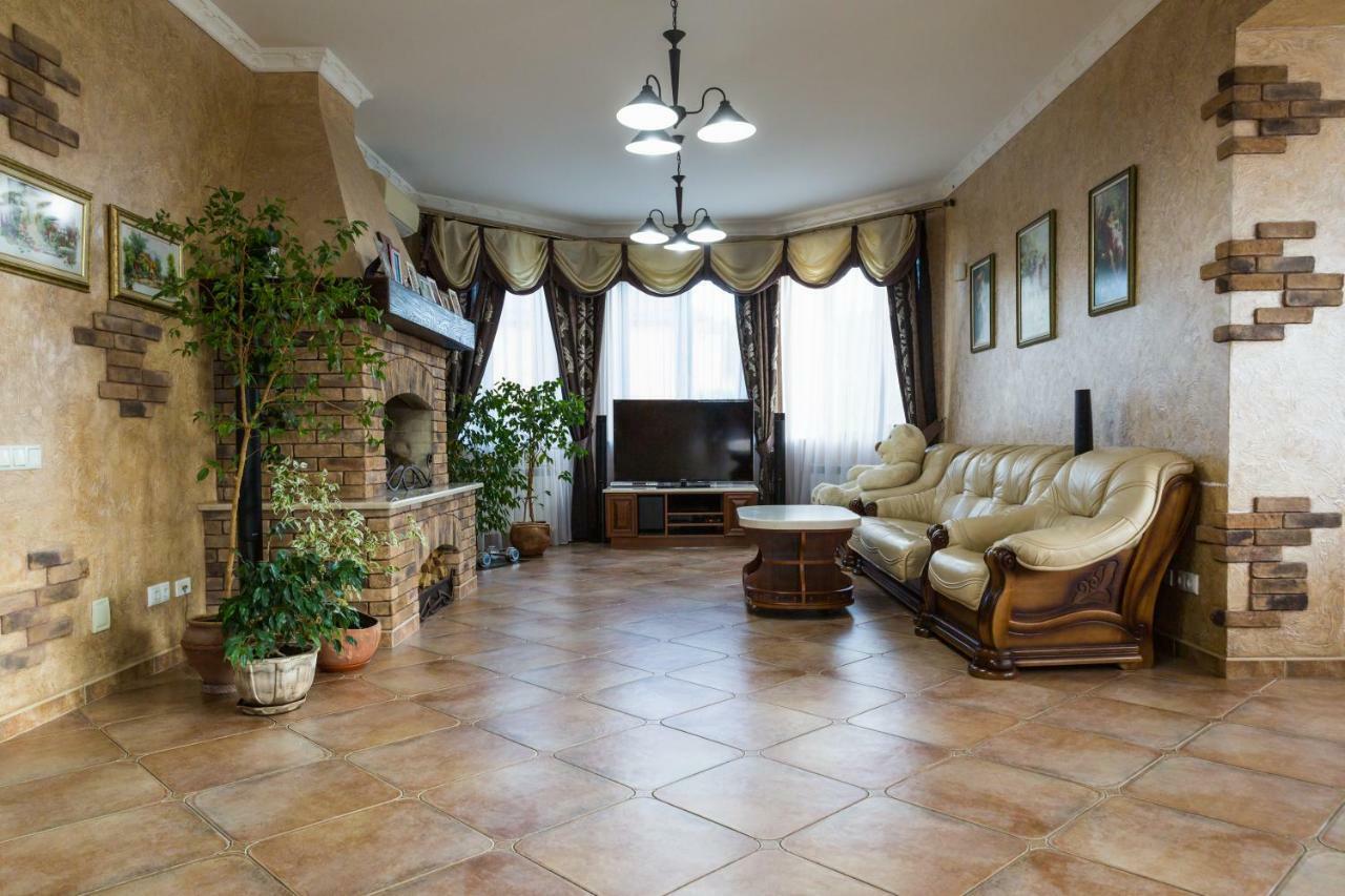 Villa Miliy Dom Myla Exterior photo